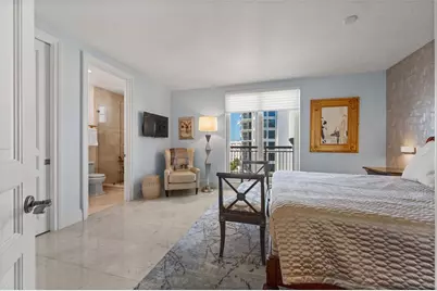 464 Golden Gate Point #703, Sarasota, FL 34236 - Photo 61
