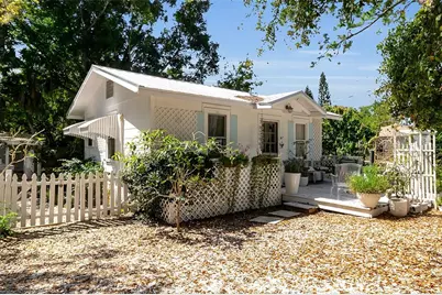 2562 Ashton Road, Sarasota, FL 34231 - Photo 3