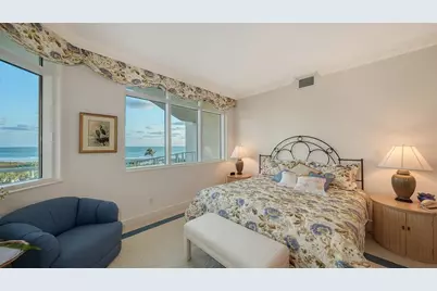 2185 Gulf Of Mexico Drive #223, Longboat Key, FL 34228 - Photo 15