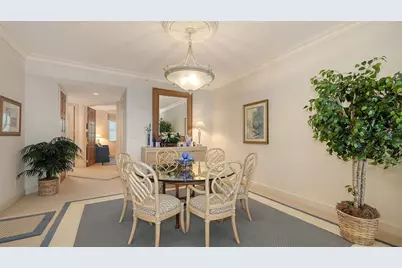 2185 Gulf Of Mexico Drive #223, Longboat Key, FL 34228 - Photo 9