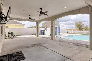 10003 Geese Trail Cir, Sun City Center, FL 33573 - Photo 43