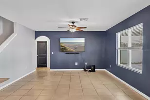 10003 Geese Trail Cir, Sun City Center, FL 33573 - Photo 9