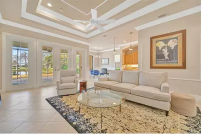 15407 Helmsdale Place, Lakewood Ranch, FL 34202 - Photo 9