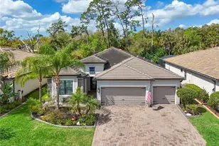 706 Acacia Ct, Bradenton, FL 34212 - Photo 1