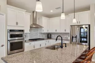 17905 Manchester Pl, Bradenton, FL 34202 - Photo 41