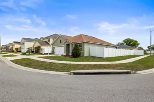 3820 Crystal Dew St, Plant City, FL 33567 - Photo 27