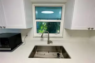 5157 Island Date St, Sarasota, FL 34232 - Photo 9