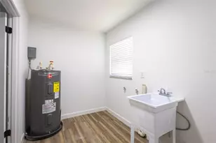 1517 Hallam Ct N, Lakeland, FL 33813 - Photo 35