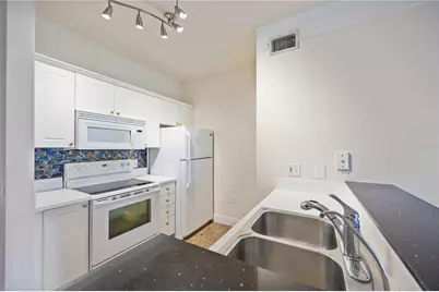 5146 Northridge Road #210, Sarasota, FL 34238 - Photo 9