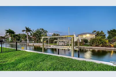 339 Treasure Boat Way, Sarasota, FL 34242 - Photo 67
