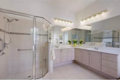 8428 Misty Morning Court, Lakewood Ranch, FL 34202 - Photo 23