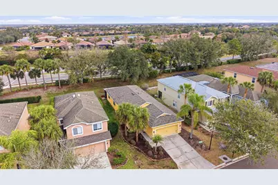 7031 Chatum Light Run, Bradenton, FL 34212 - Photo 37