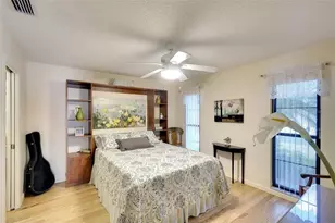 6004 Vivienda Dr, Bradenton, FL 34207 - Photo 5