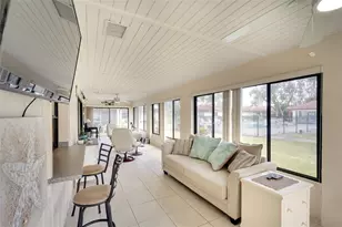 6004 Vivienda Dr, Bradenton, FL 34207 - Photo 19