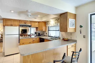 6004 Vivienda Dr, Bradenton, FL 34207 - Photo 15