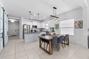 1316 Thornbury Dr, Parrish, FL 34219 - Photo 9