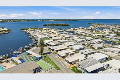 2810 14th Street W, Palmetto, FL 34221 - Photo 1