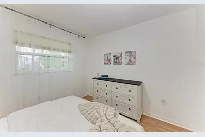 3316 Vivienda Boulevard, Bradenton, FL 34207 - Photo 15