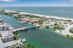 105 Shore Rd, Nokomis, FL 34275 - Photo 13