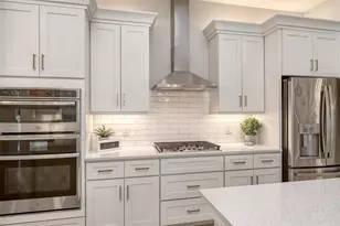 8278 Grande Shores Dr, Sarasota, FL 34240 - Photo 19