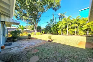 4737 Del Rio Way S, Gulfport, FL 33711 - Photo 27