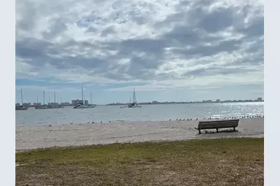 4737 Del Rio Way S, Gulfport, FL 33711 - Photo 49