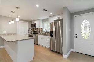 5823 22nd St W, Bradenton, FL 34207 - Photo 11