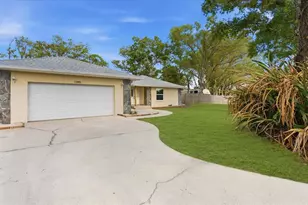 1201 154th St NE, Bradenton, FL 34212 - Photo 3