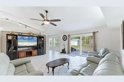 1201 154th Street NE, Bradenton, FL 34212 - Photo 9