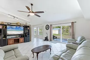 1201 154th St NE, Bradenton, FL 34212 - Photo 9