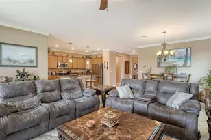 6517 Willowshire Way, Bradenton, FL 34212 - Photo 9