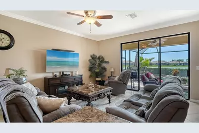 6517 Willowshire Way, Bradenton, FL 34212 - Photo 7