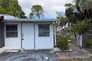 222 W Wentworth St, Englewood, FL 34223 - Photo 3