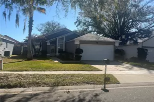 1207 Lake Blue Cir, Apopka, FL 32703 - Photo 1