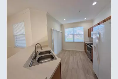 4004 Crabtree Avenue, Sarasota, FL 34233 - Photo 3