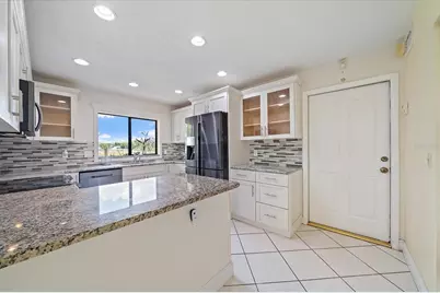 603 Speck Court, Tampa, FL 33613 - Photo 3