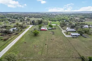 16031 Winburn Dr S, Sarasota, FL 34240 - Photo 43