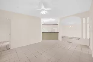 5608 Garden Lakes Dr, Bradenton, FL 34203 - Photo 23