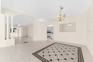 5608 Garden Lakes Dr, Bradenton, FL 34203 - Photo 11