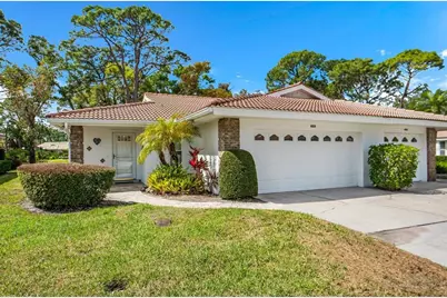 5608 Garden Lakes Drive, Bradenton, FL 34203 - Photo 3