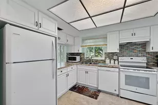 1111 W Faith Cir, Bradenton, FL 34212 - Photo 13