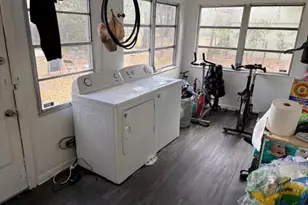 203 NW 25 St, Gainesville, FL 32607 - Photo 11