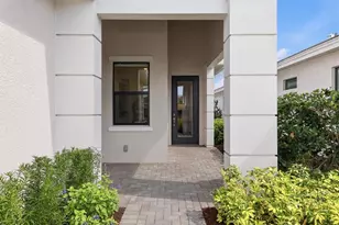 4939 Carova Wy, Bradenton, FL 34211 - Photo 3