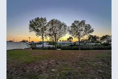 907 22nd Avenue W, Palmetto, FL 34221 - Photo 19