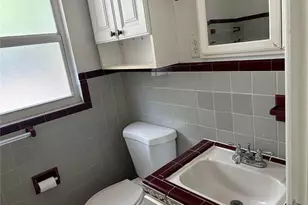 2428 Waldemere St, Sarasota, FL 34239 - Photo 11