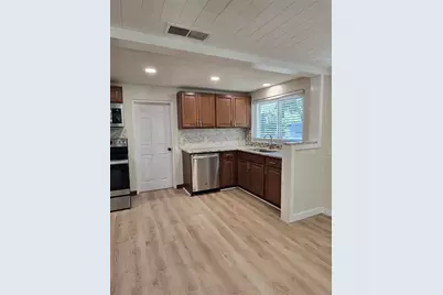 4108 Nelson Avenue, Sarasota, FL 34231 - Photo 5