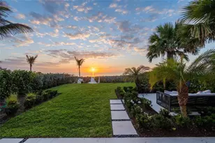 321 Casey Key Rd, Nokomis, FL 34275 - Photo 37