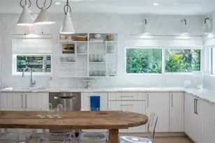 321 Casey Key Rd, Nokomis, FL 34275 - Photo 51