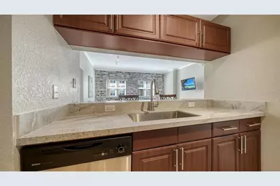 1064 N Tamiami Trail #1320, Sarasota, FL 34236 - Photo 17