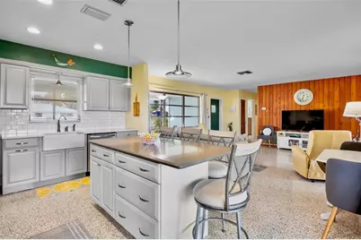 223 Roberts Road, Nokomis, FL 34275 - Photo 11